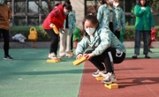 华庄中心幼儿园：“玩转篮球”教职工趣味运动会