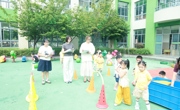 华庄中心幼儿园：专研晨间体能，运动绽放活力